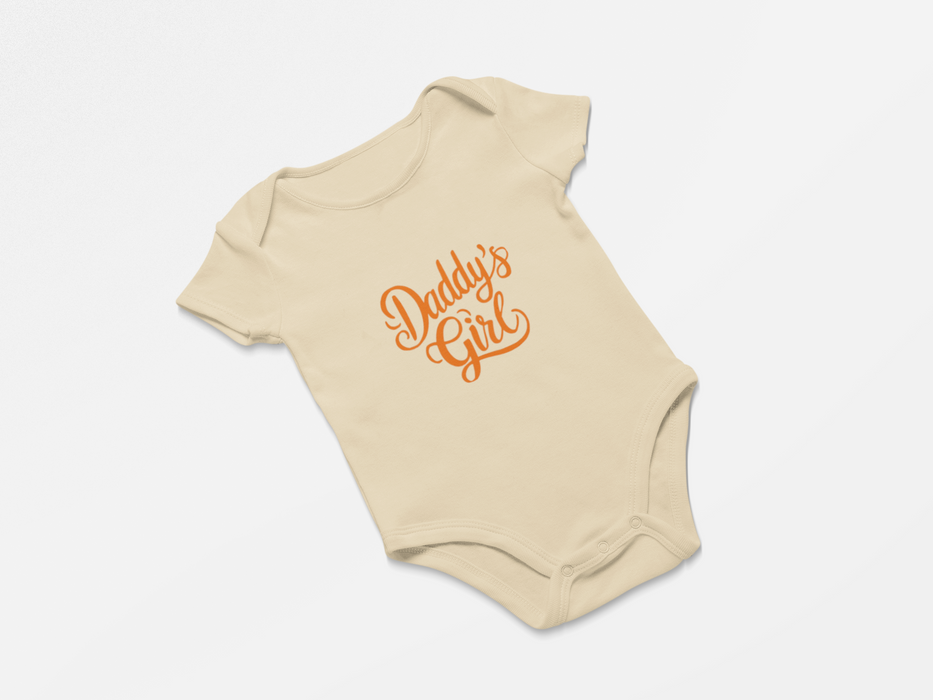 "Daddy's Girl" Short Sleeve Bodysuit